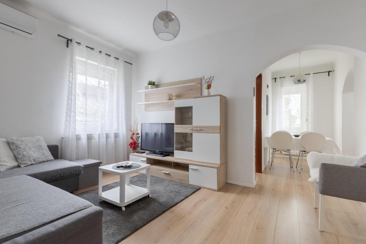 Lisinski Apartment With Private Parking زغرب المظهر الخارجي الصورة