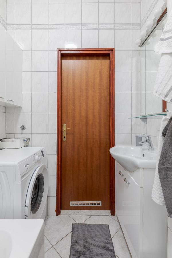 Lisinski Apartment With Private Parking زغرب المظهر الخارجي الصورة